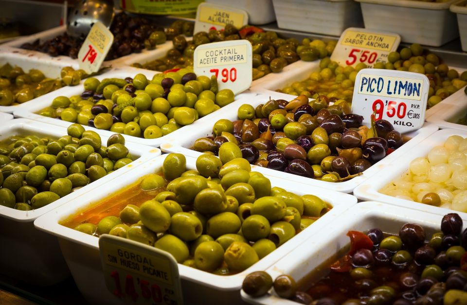Tapas Tour Paella and Malaga market with Official Guide - Market-to-paella: the simple plan that makes Malaga click