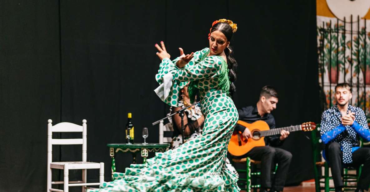 Torremolinos: Flamenco Show with Dinner and Drinks - Key Things You’ll Notice