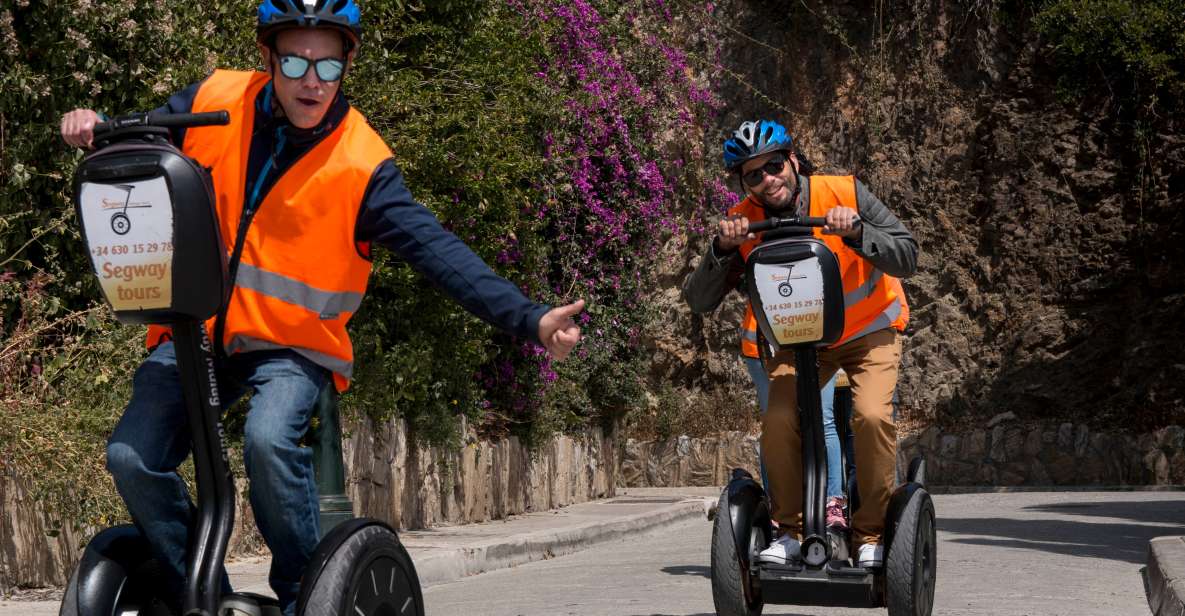 Tour to Gibralfaro - The ride through Málaga’s park and toward the Alcazaba area