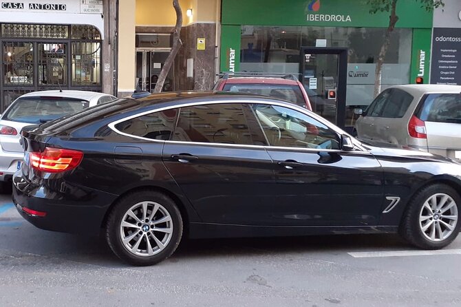 Transfer from Malaga airport to malaga city,marbella,banus,etc - Who this transfer suits best (and who should look elsewhere)