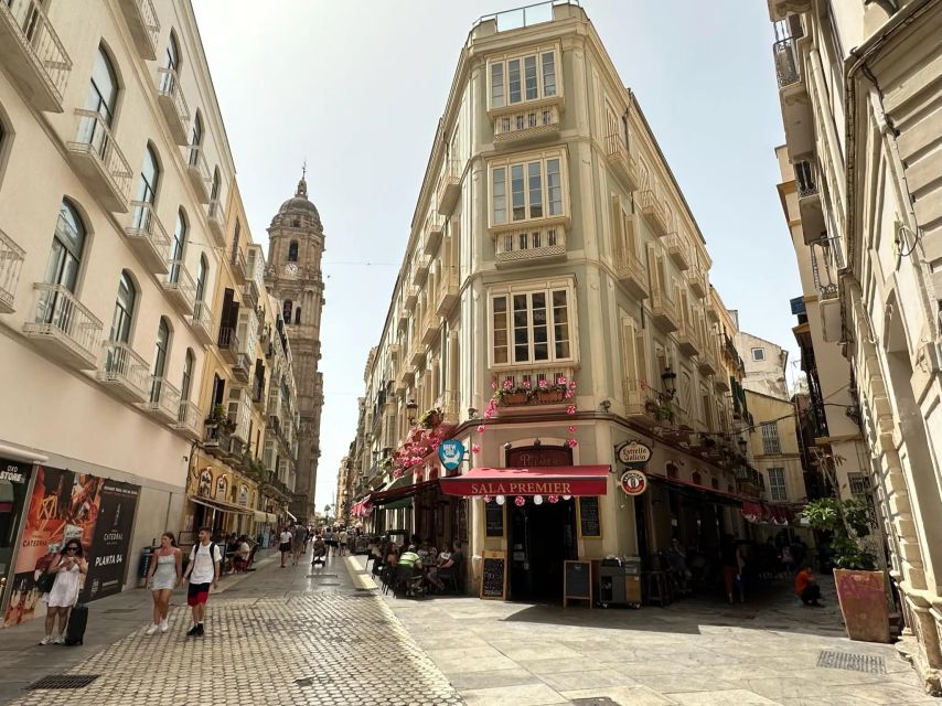Ultimate Malaga: History and Tapas All Included - Should you book Ultimate Málaga: History and Tapas All Included?