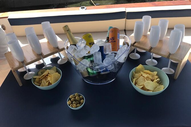 Yacht ride in Puerto Banús - Meeting at Atalaya Nautic Experience, Puerto José Banús